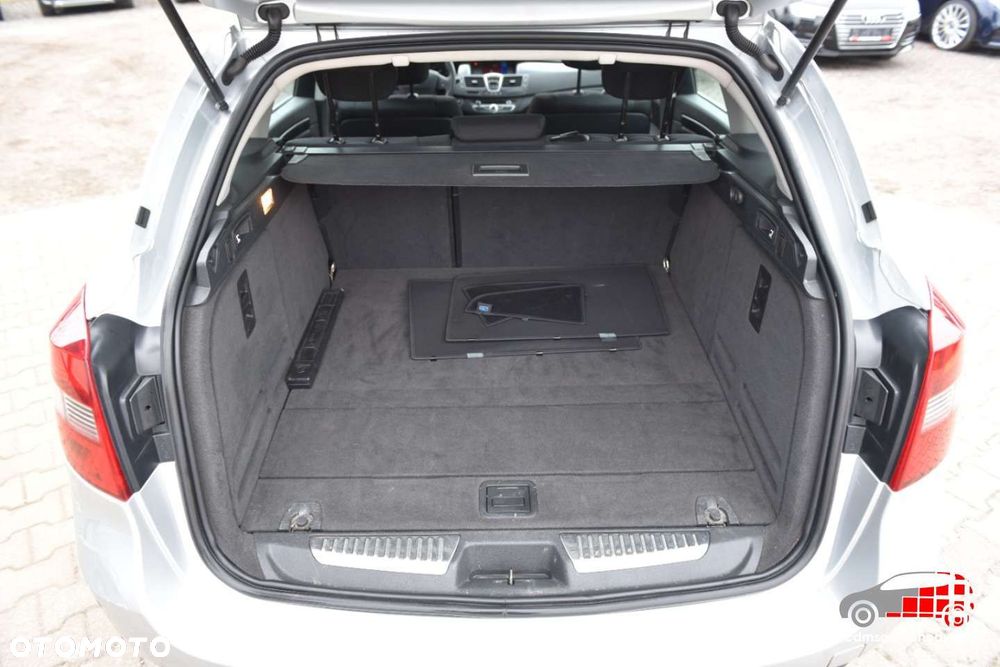 Renault Laguna - 16