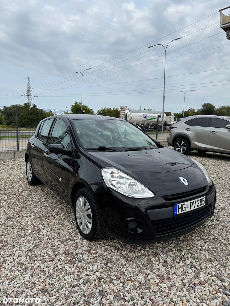 Renault Clio 1.2 16V 75 Dynamique - 2