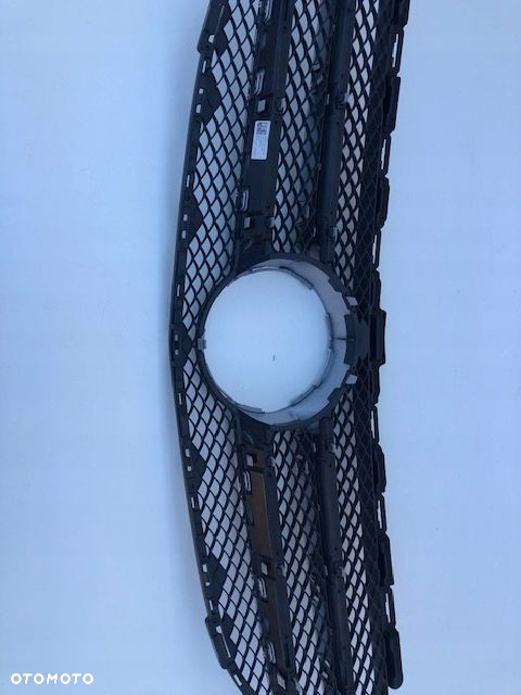 MERCEDES C KLASA W205 GRILL ATRAPA A2058803783 ORG - 10