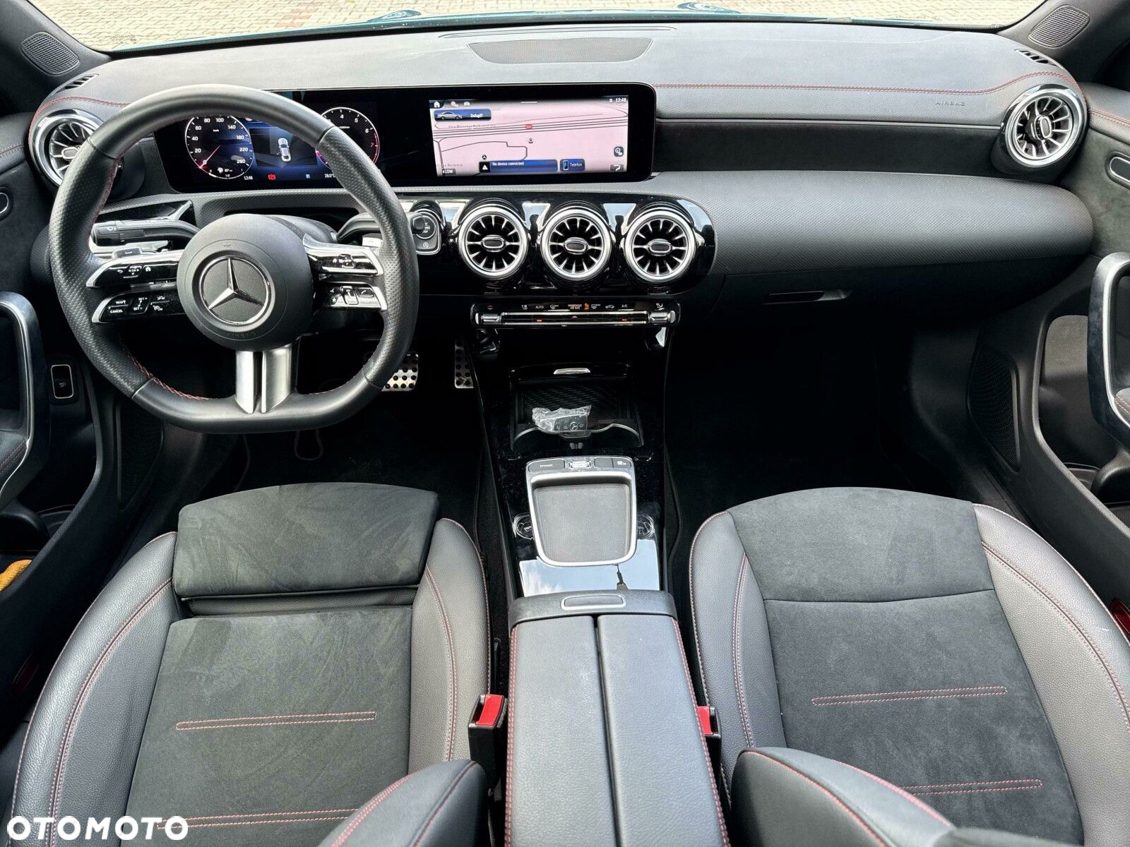 Mercedes-Benz CLA 180 AMG Line 7G-DCT - 18