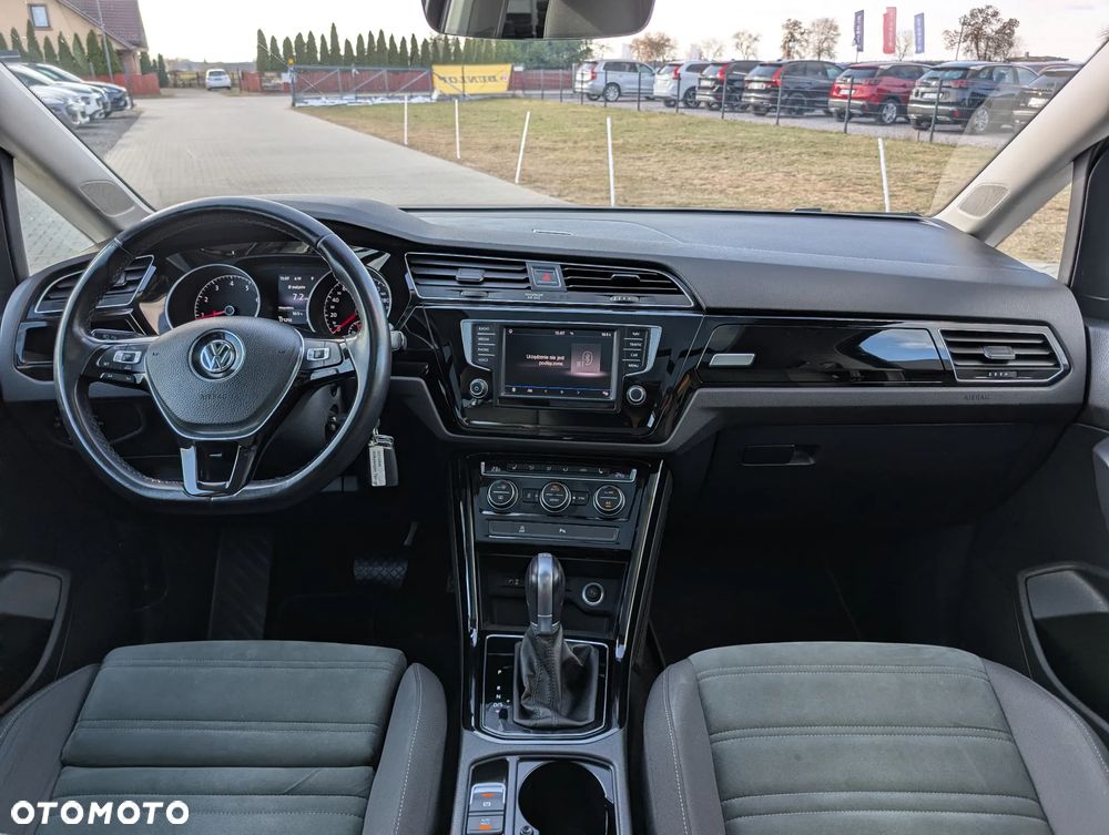 Volkswagen Touran 1.8 TSI (BlueMotion Technology) DSG Highline - 25
