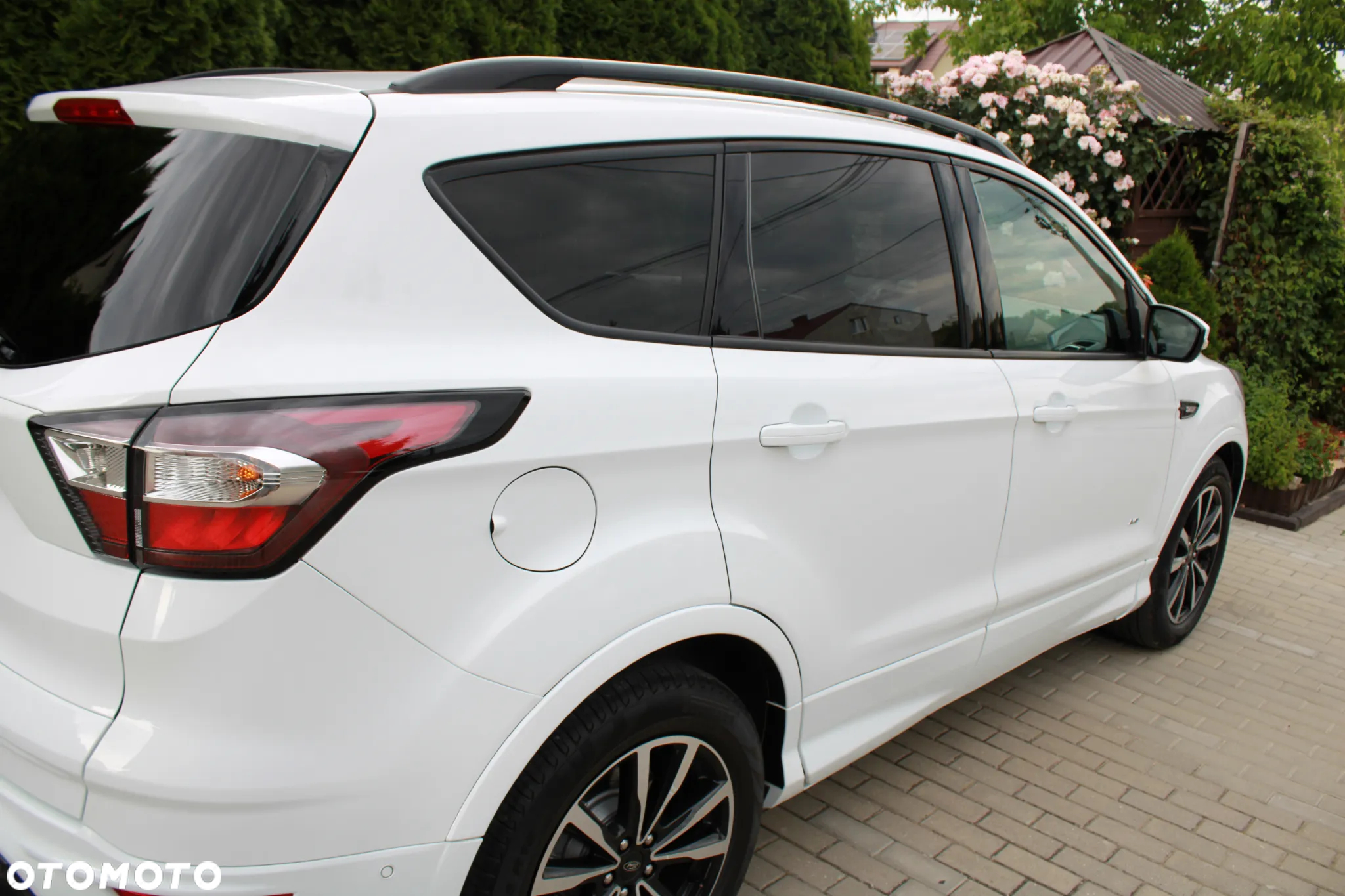 Ford Kuga 2.0 TDCi AWD ST-Line - 31