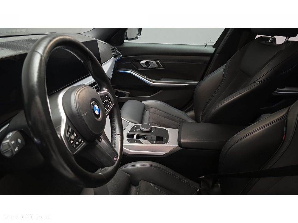 BMW Seria 3 - 31