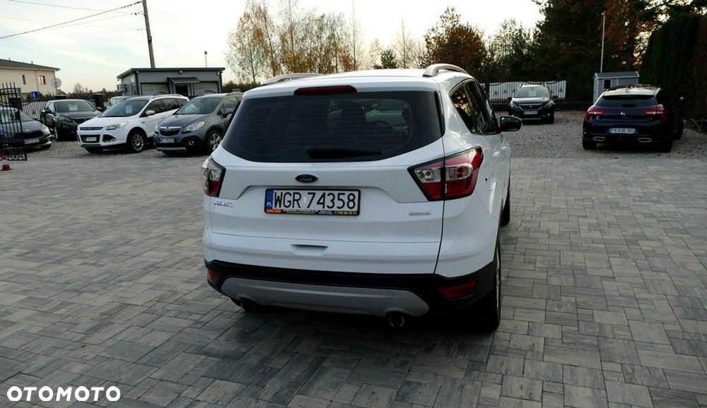 Ford Kuga - 13