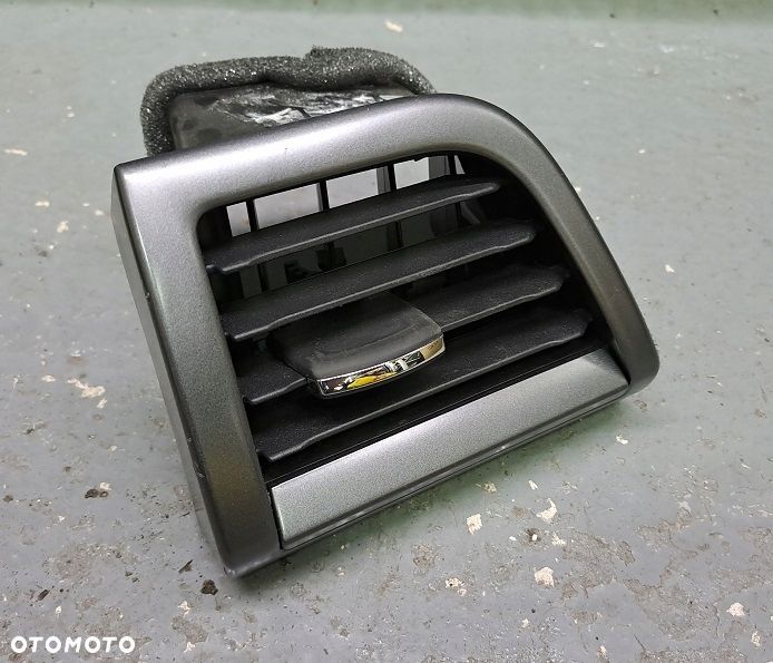 ford mondeo mk5 kratka nawiewu deski lewa ds73-f018b09-b - 1