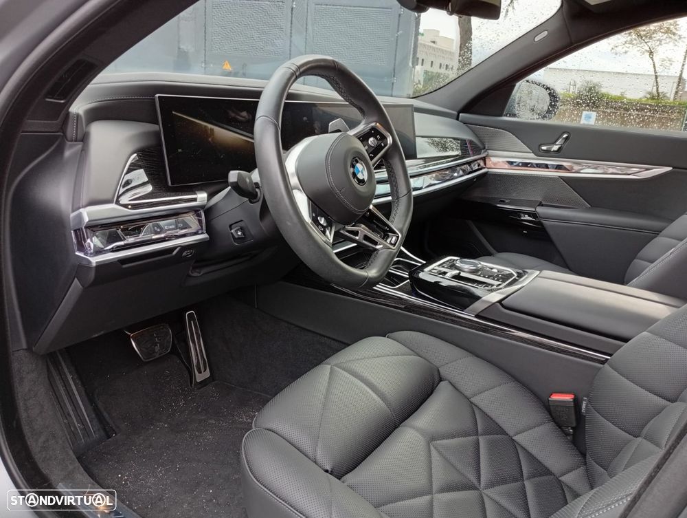BMW 740 d xDrive Pack Desportivo M - 5