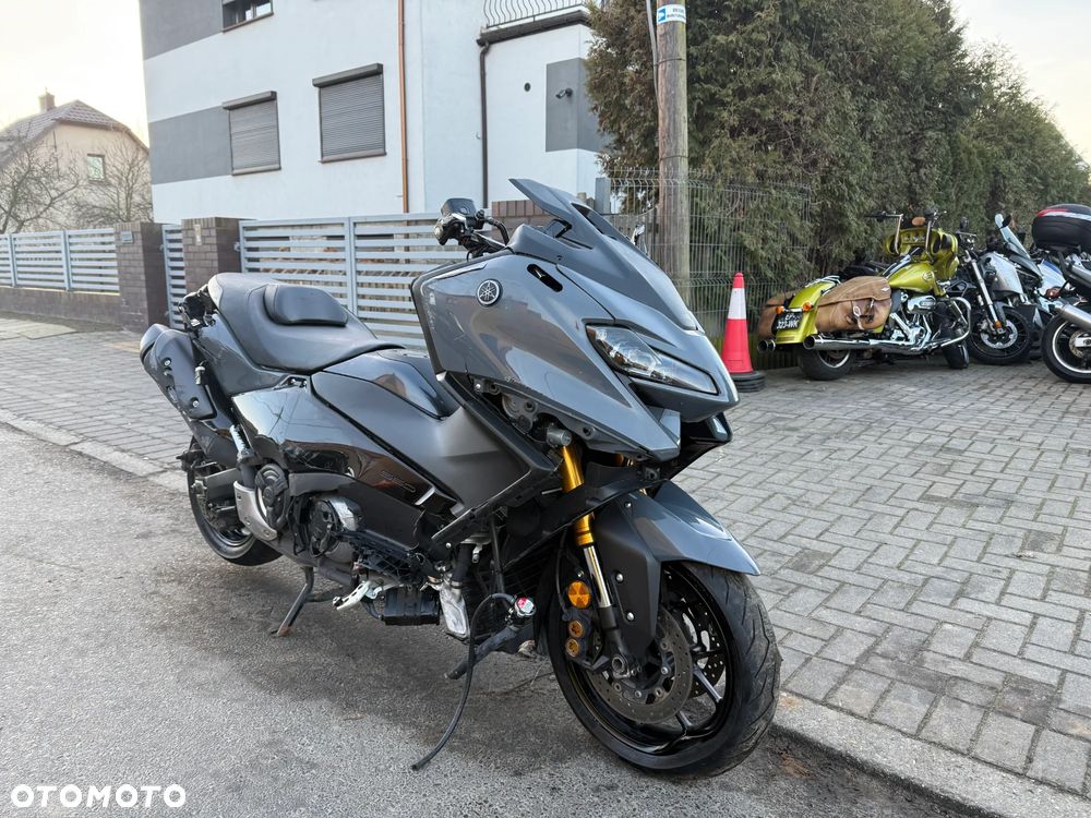 Yamaha Tmax - 1