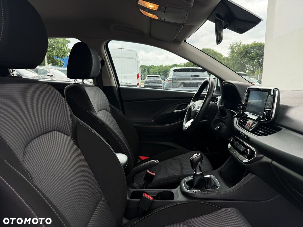 Hyundai i30 - 27