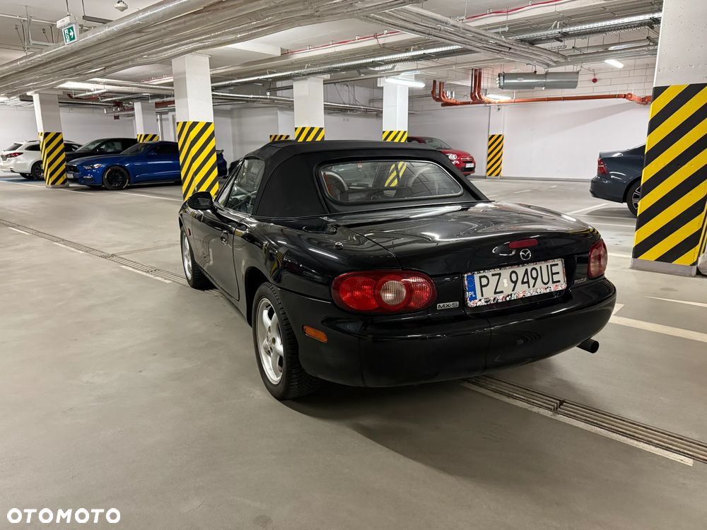 Mazda MX-5 1.6i 16V - 6