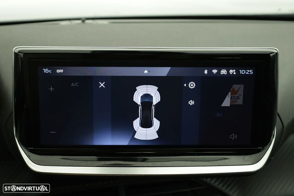 Peugeot 2008 1.2 PureTech Allure - 11