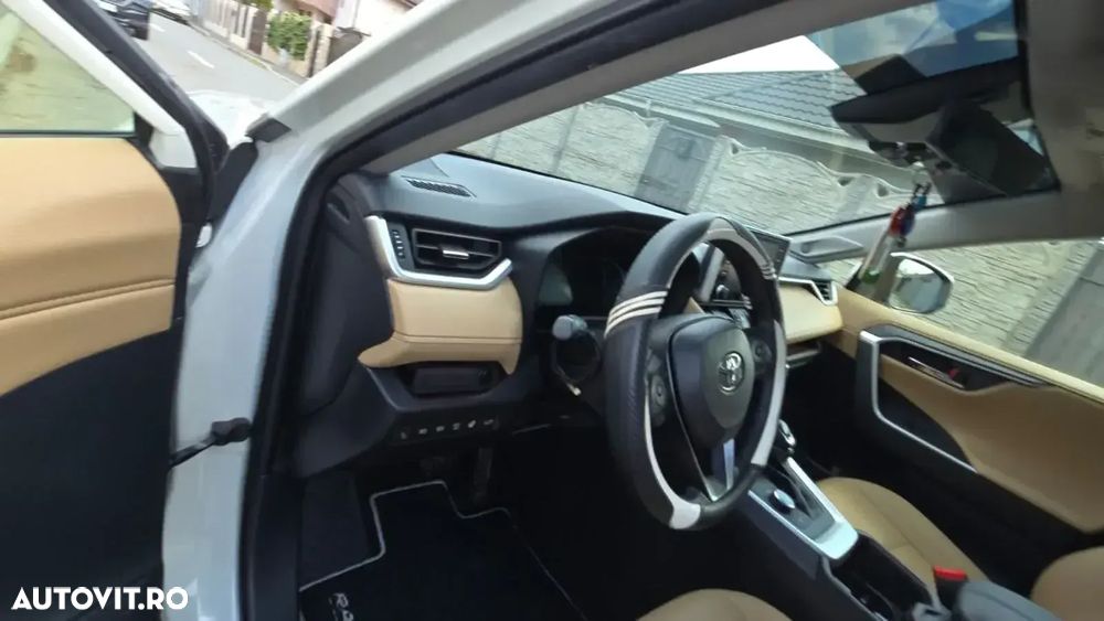 Toyota RAV4 2.5 VVT-iE 4x4 Luxury Premium - 16