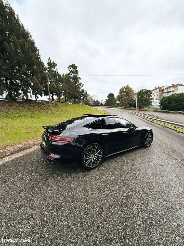 Porsche Panamera 4 Executive - 5