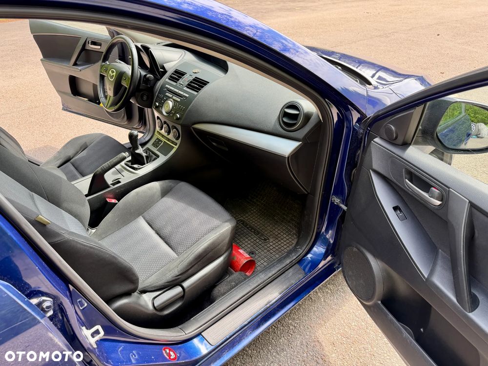 Mazda 3 1.6 Exclusive - 10