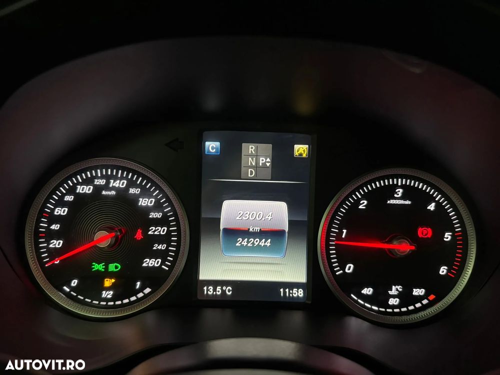 Mercedes-Benz GLC 220 d 4Matic 9G-TRONIC - 23