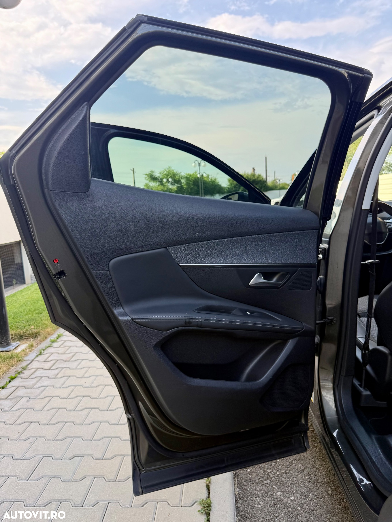 Peugeot 3008 - 24