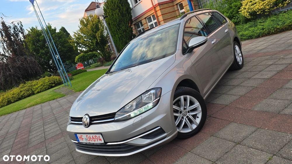 Volkswagen Golf - 40