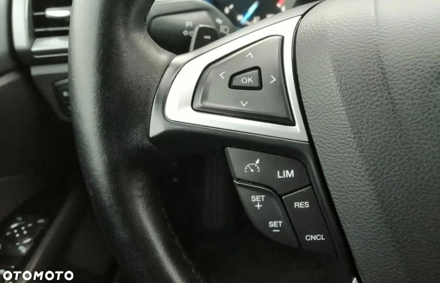 Ford Mondeo - 11