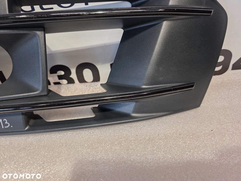 AUDI Q7 4M0 II 14- LEWA KRATKA BOCZNA ZDERZAKA PRZEDNIEGO PRZÓD NR 4M0807681S NR AUKCJI KB13 - 7