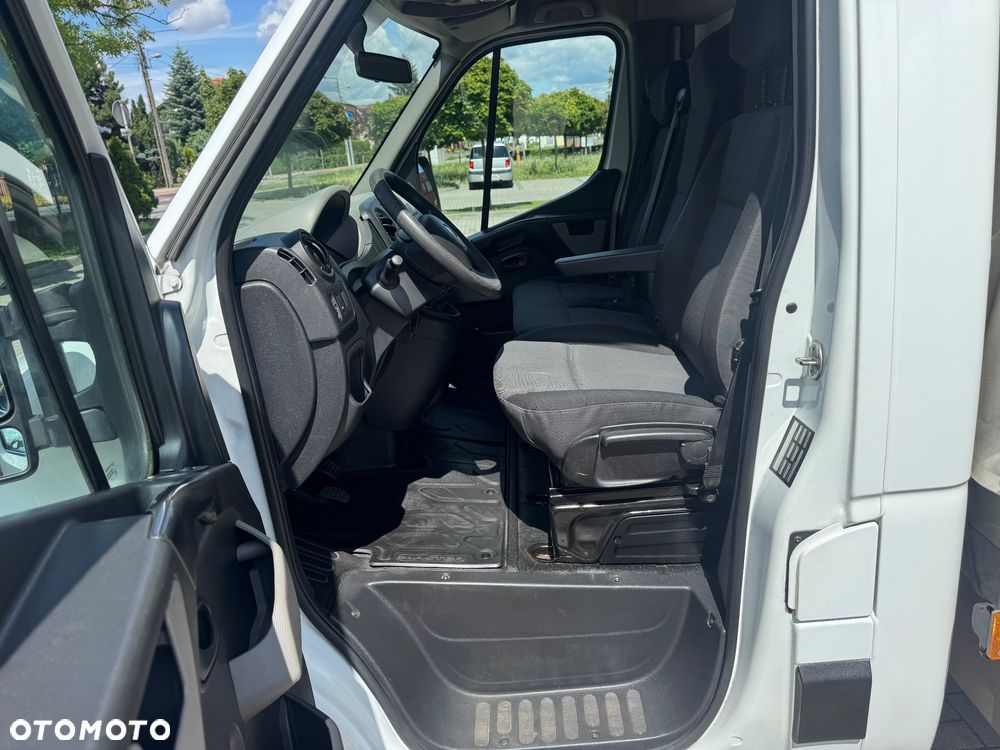Renault Master - 11