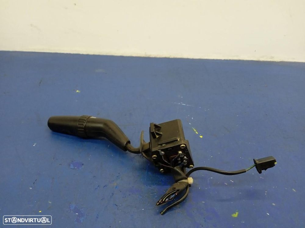 COMANDO LIMPA-VIDROS HYUNDAI H-1 / STAREX LIMUSINA 2001 -D4BH - 2