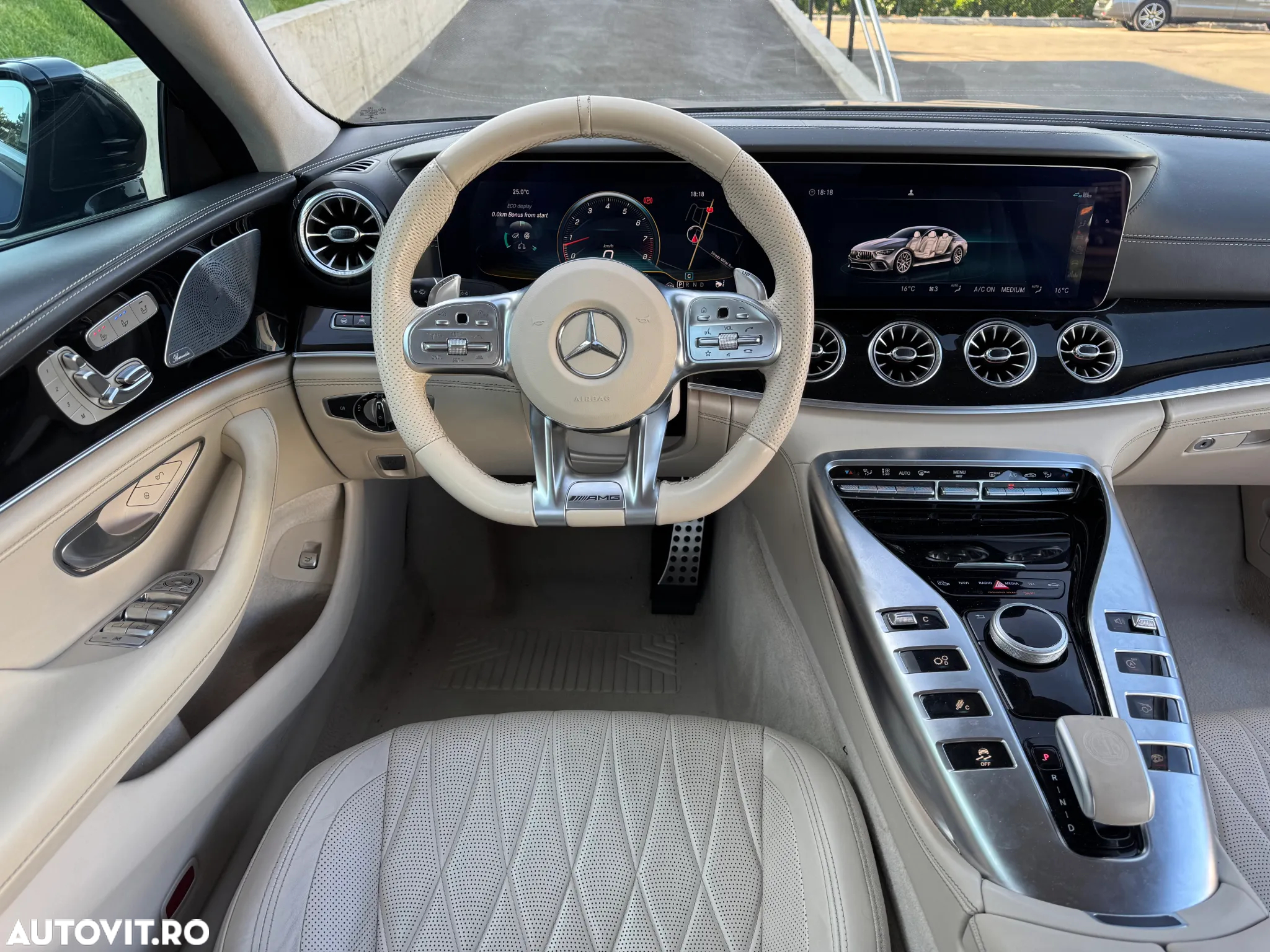 Mercedes-Benz AMG GT 63 4MATIC+ - 9