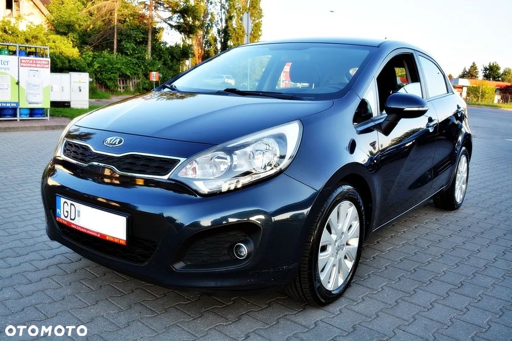 Kia Rio 1.2 Edition 7 - 11
