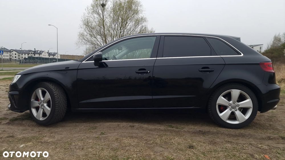 Audi A3 Sportback 2.0 TDI Ambiente - 23