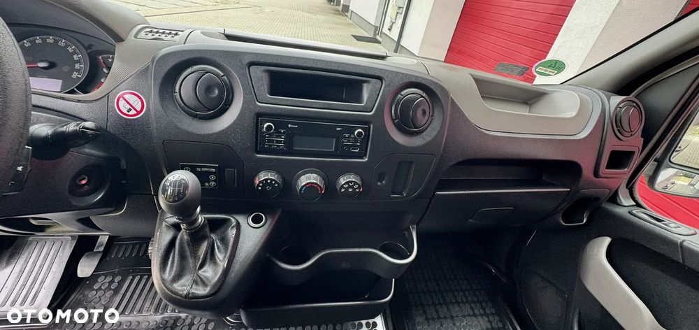 Opel Movano - 11