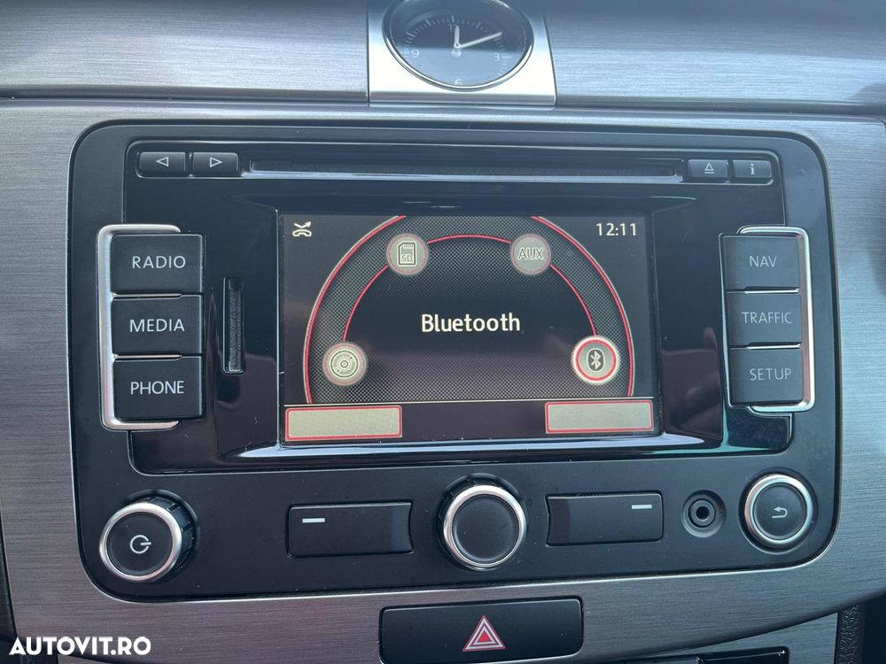 Volkswagen Passat 2.0 TDI DSG BlueMotion Technology Highline - 21