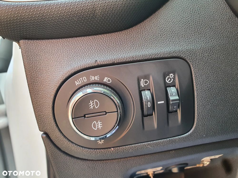 Opel Crossland X 1.2 Start/Stop Automatik Ultimate - 22