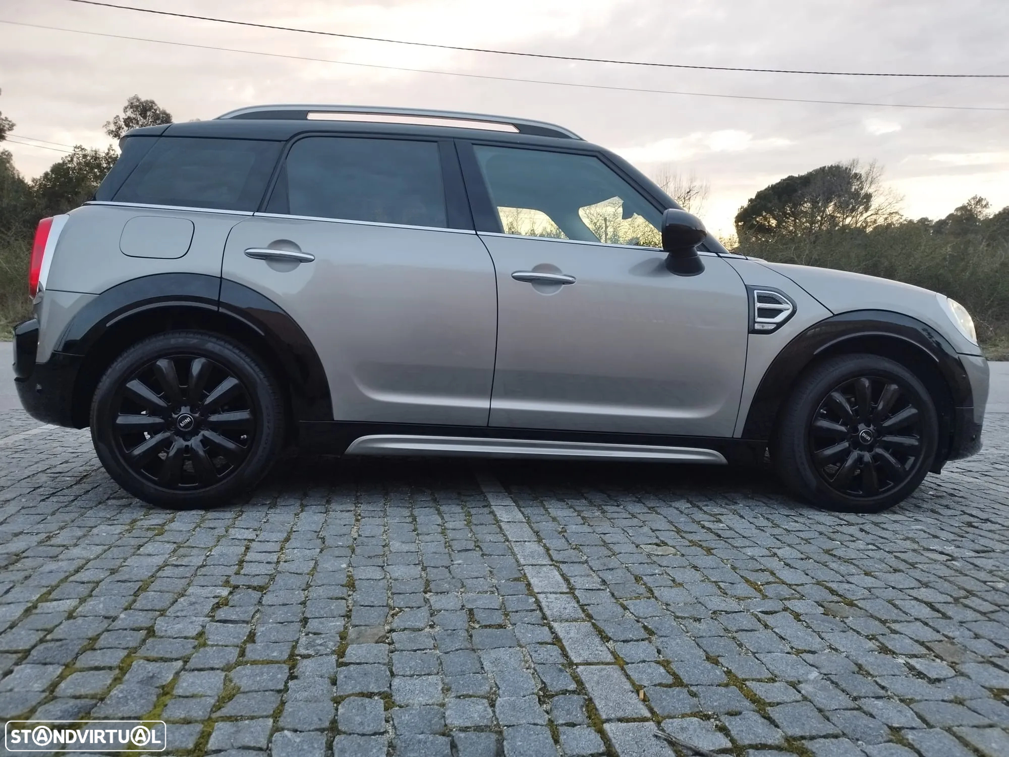 MINI Countryman Cooper D Premium First 4Business - 6