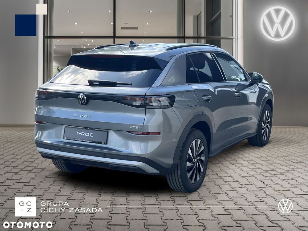 Volkswagen T-Roc 1.5 eTSI Life DSG - 5