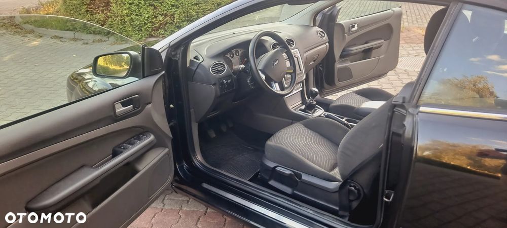 Ford Focus Coupe-Cabriolet 2.0 TDCi DPF Black Magic - 18