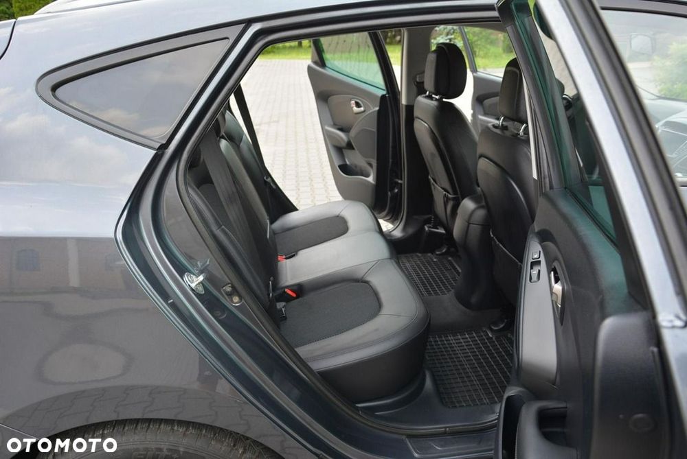 Hyundai ix35 2.0 4WD Automatik Premium - 14
