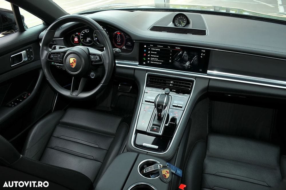 Porsche Panamera 4 Platinum Edition - 7
