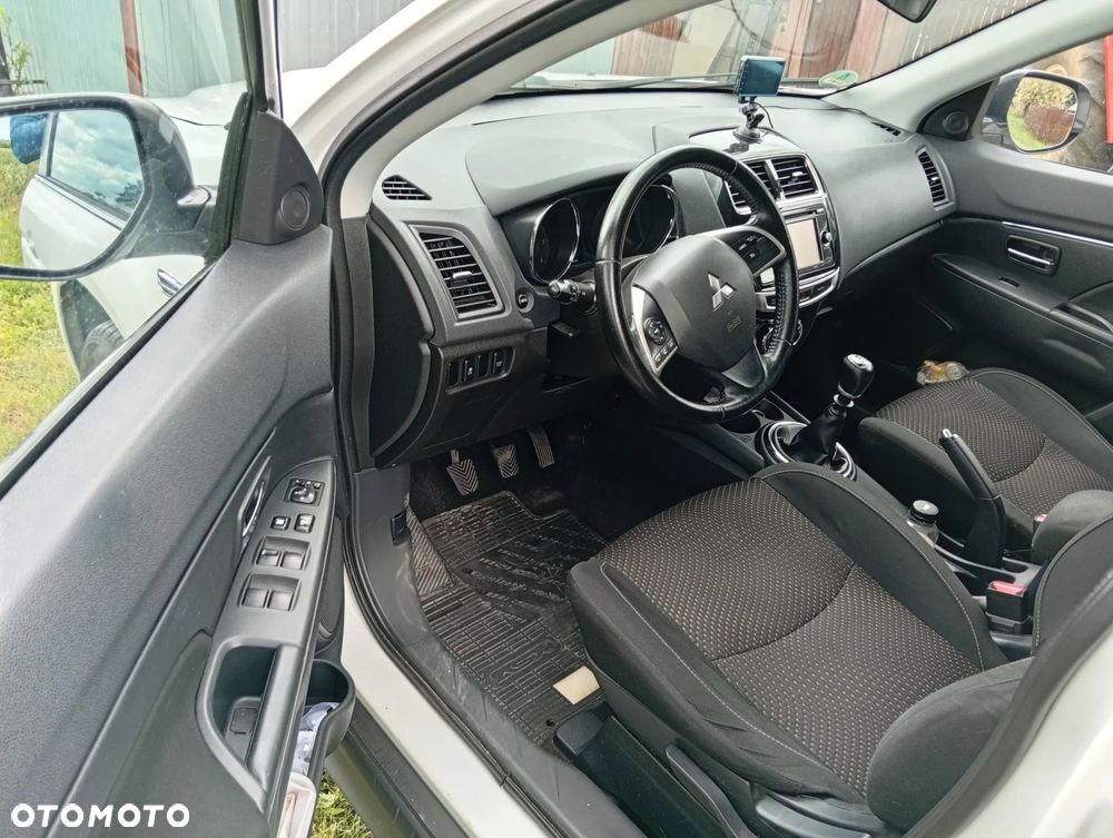 Mitsubishi ASX - 20