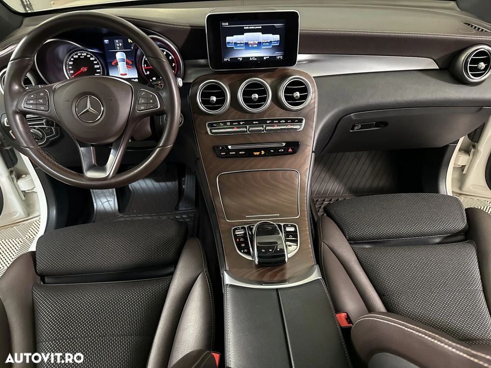 Mercedes-Benz GLC 250 4MATIC - 10