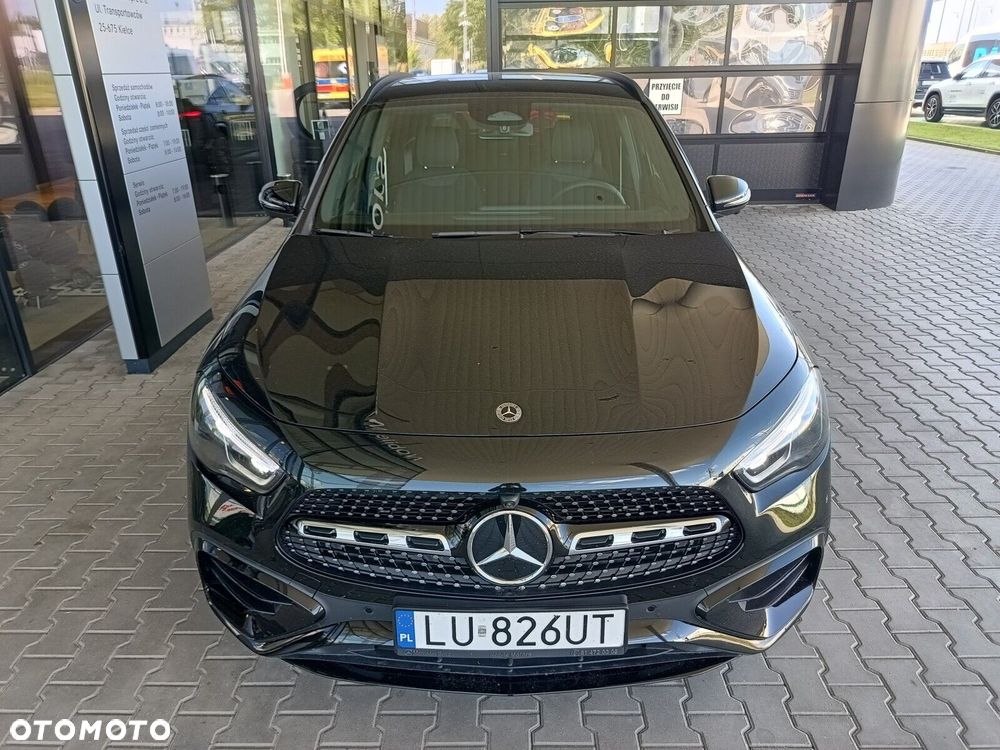 Mercedes-Benz GLA - 3