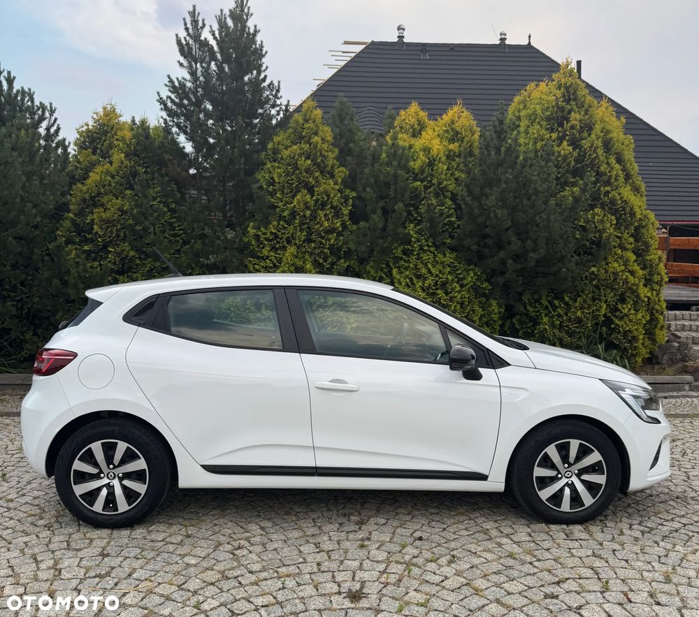 Renault Clio - 15