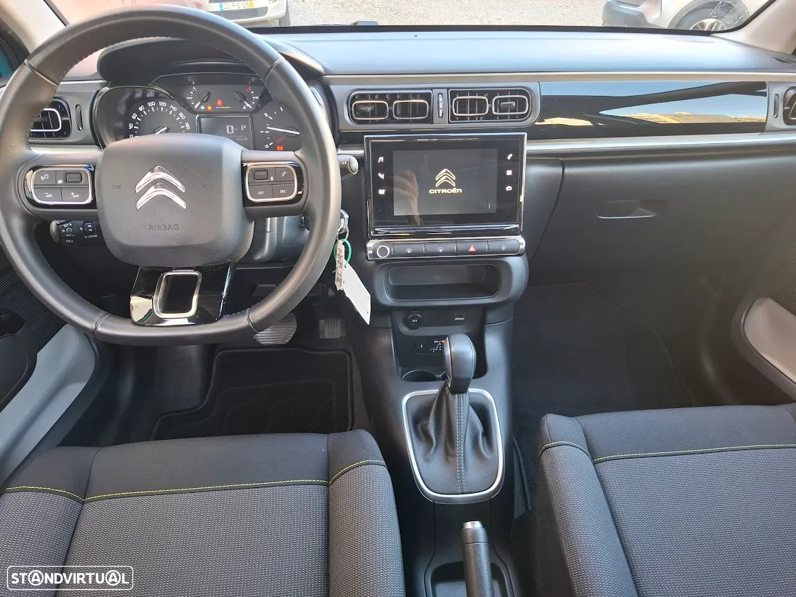 Citroën C3 1.2 PureTech Shine EAT6 - 7