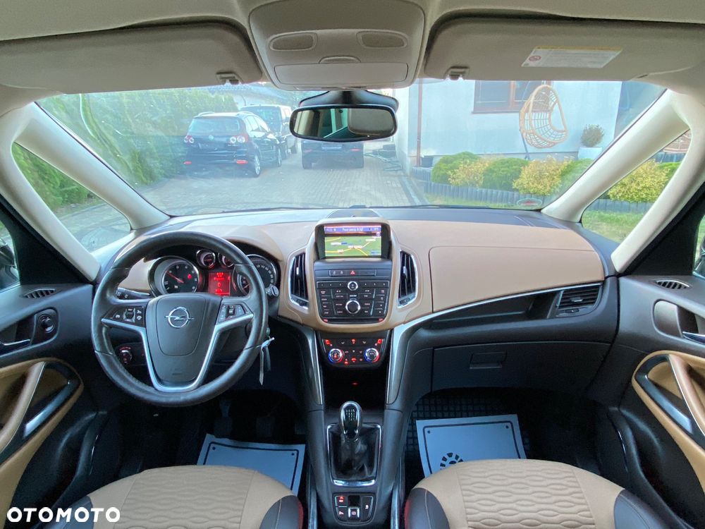 Opel Zafira Tourer 2.0 CDTI Innovation - 11