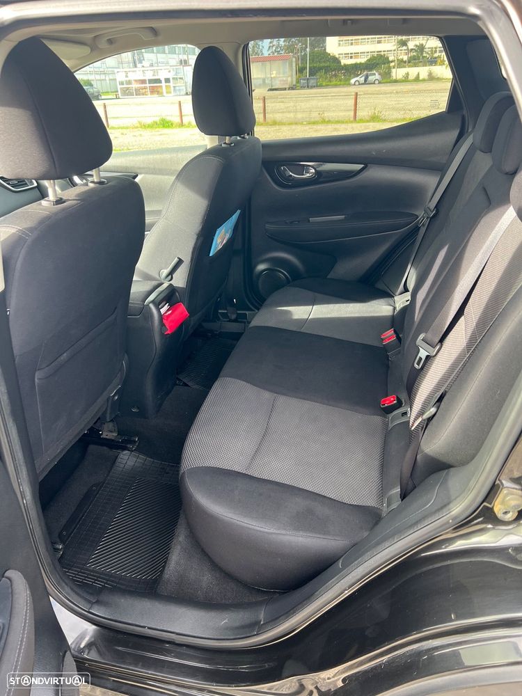 Nissan Qashqai 1.5 dCi N-Connecta 18 RS+PS - 9