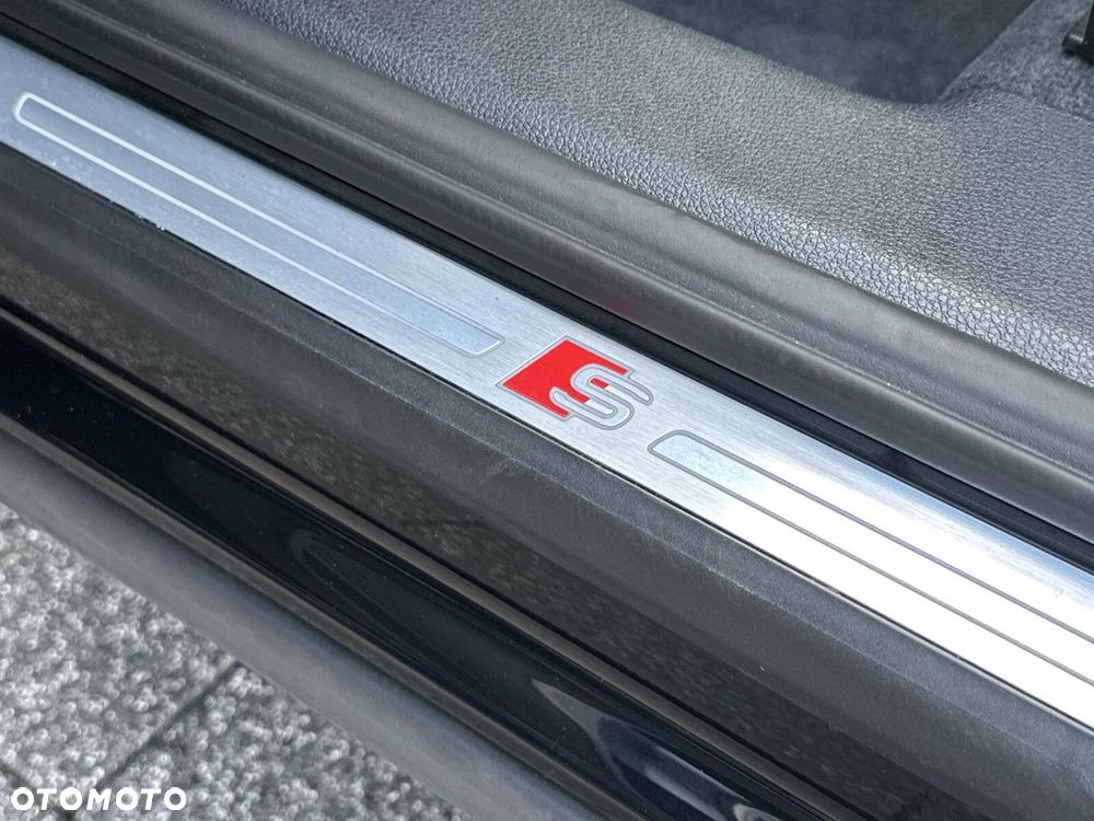 Audi Q3 Sportback 40 TDI Quattro S Line S tronic - 24