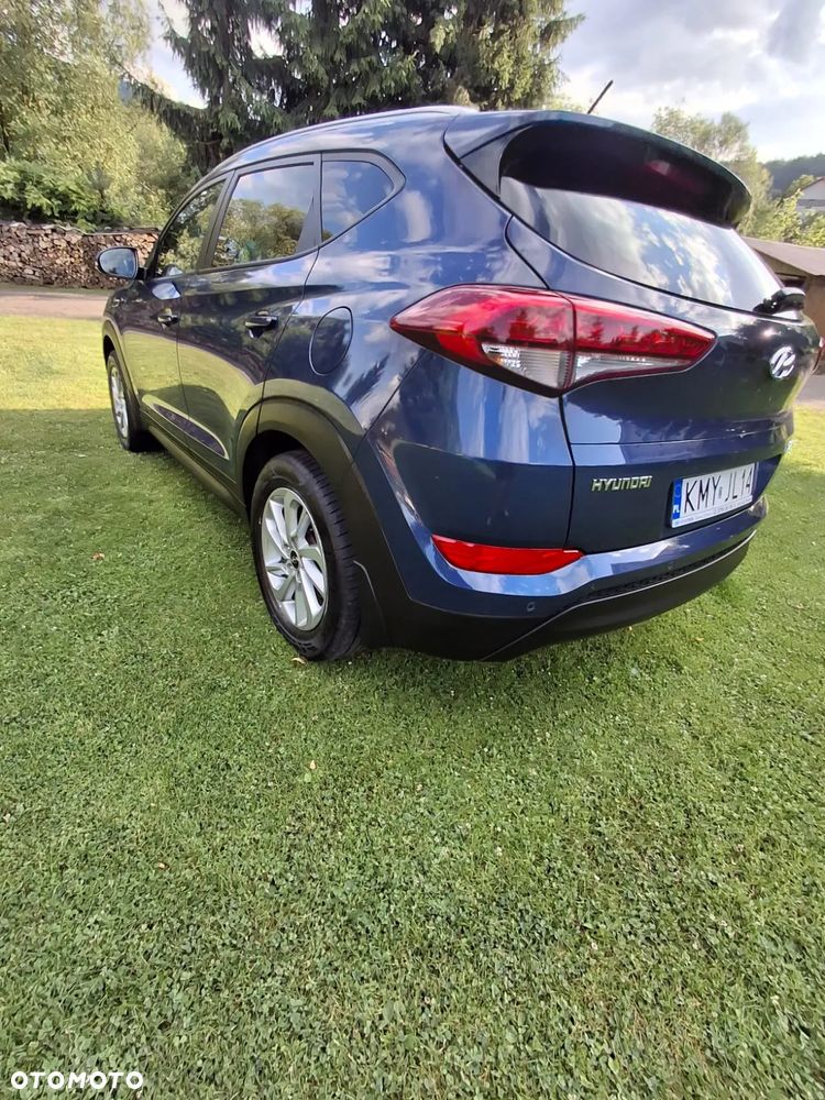 Hyundai Tucson 1.6 GDI BlueDrive Comfort 2WD - 11