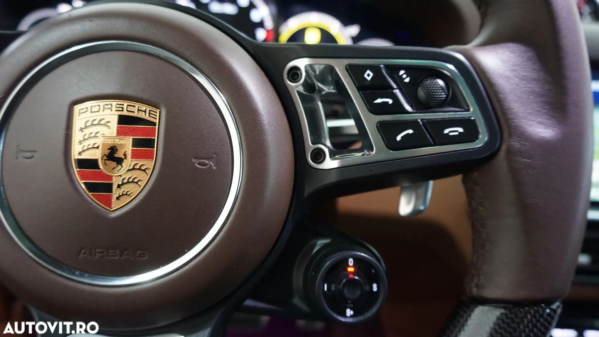 Porsche Cayenne Turbo - 18