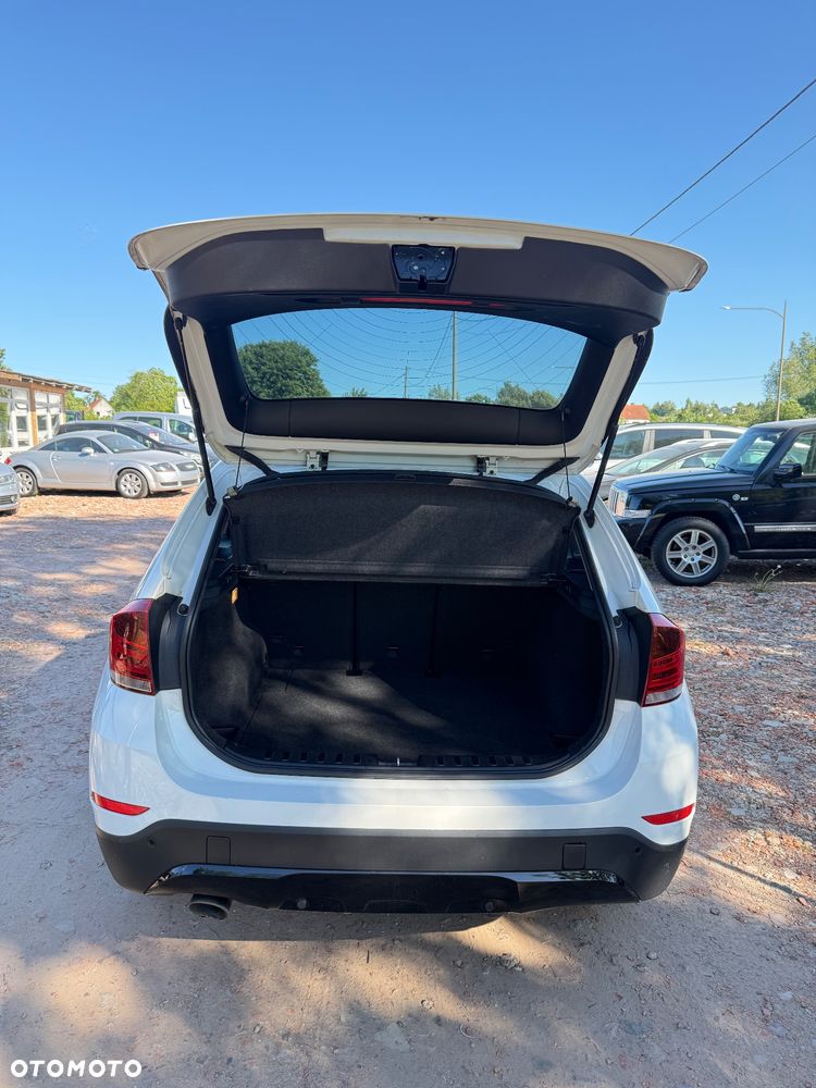 BMW X1 sDrive18i xLine - 25