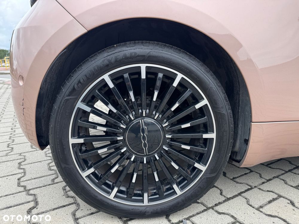 Fiat 500e - 30