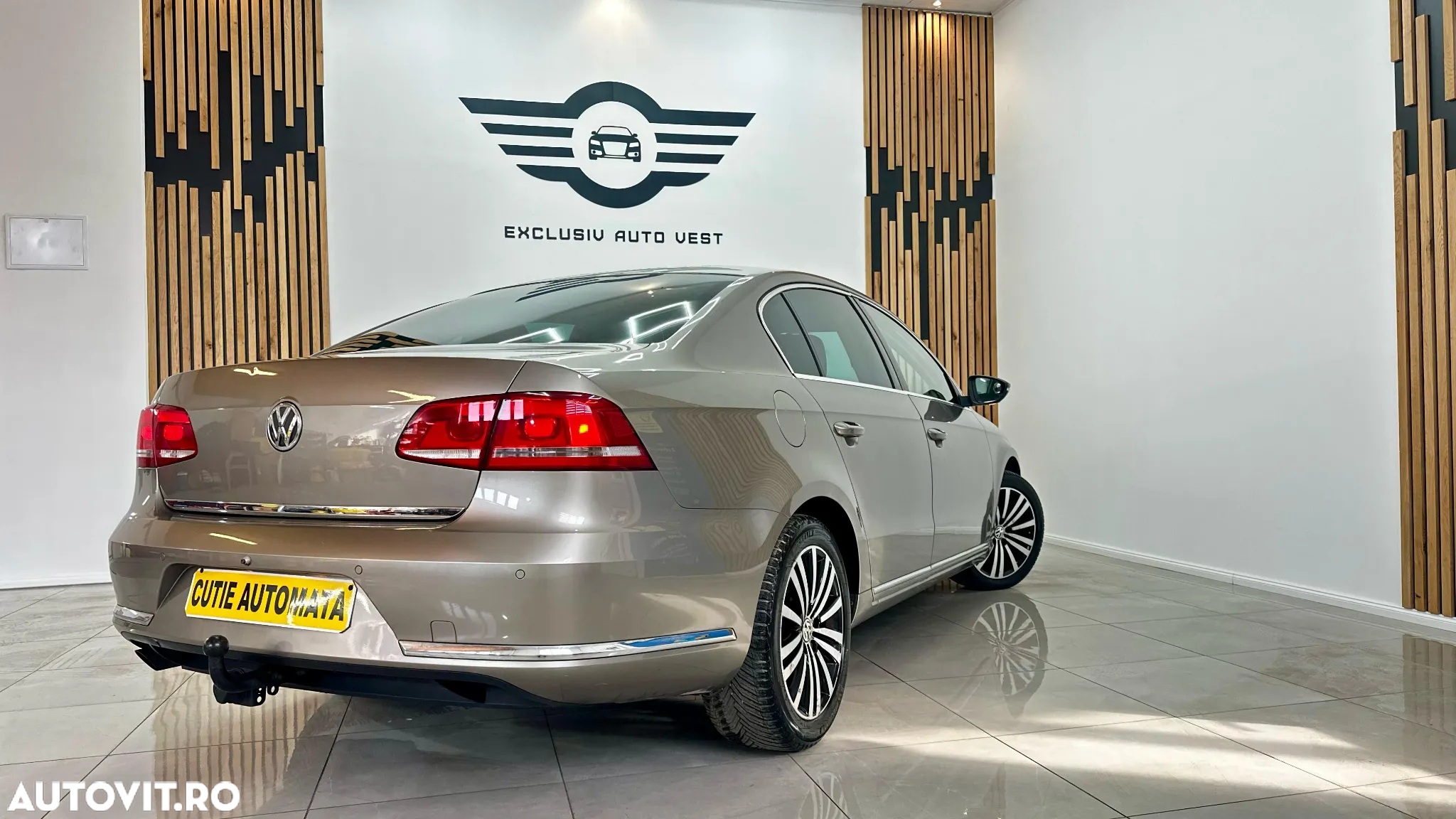 Volkswagen Passat Variant 1.4 TSI DSG BlueMotion Technology Highline - 4