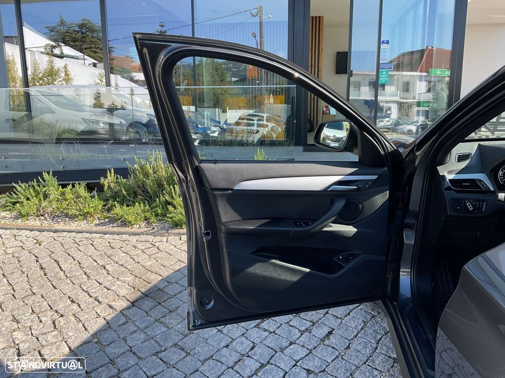 BMW X1 25 e xDrive - 21