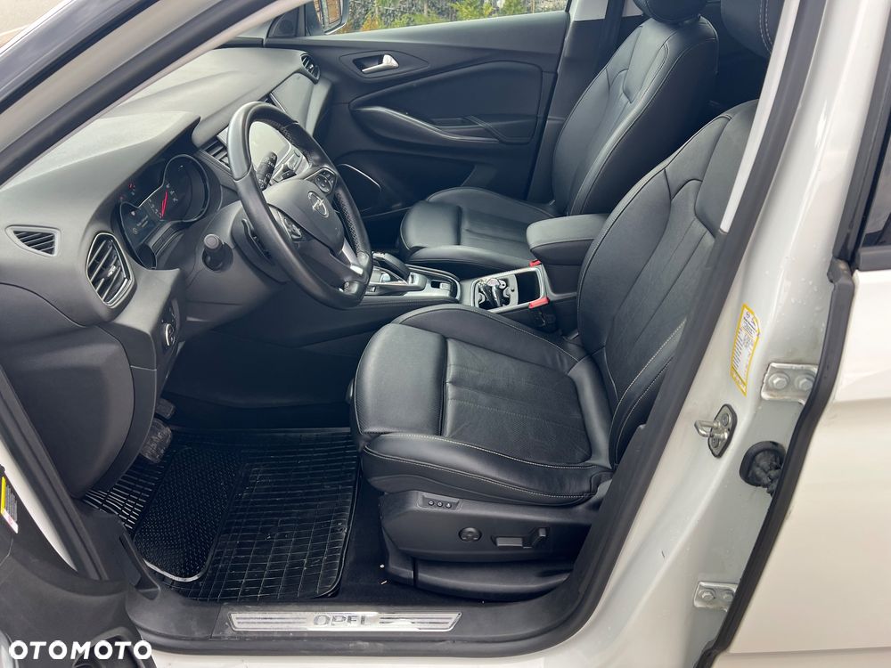 Opel Grandland X Plug-in-Hybrid4 1.6 DI Start/Stop Business Edition - 10